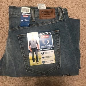 Brand New Men’s Denison Levi Jeans size 38X34